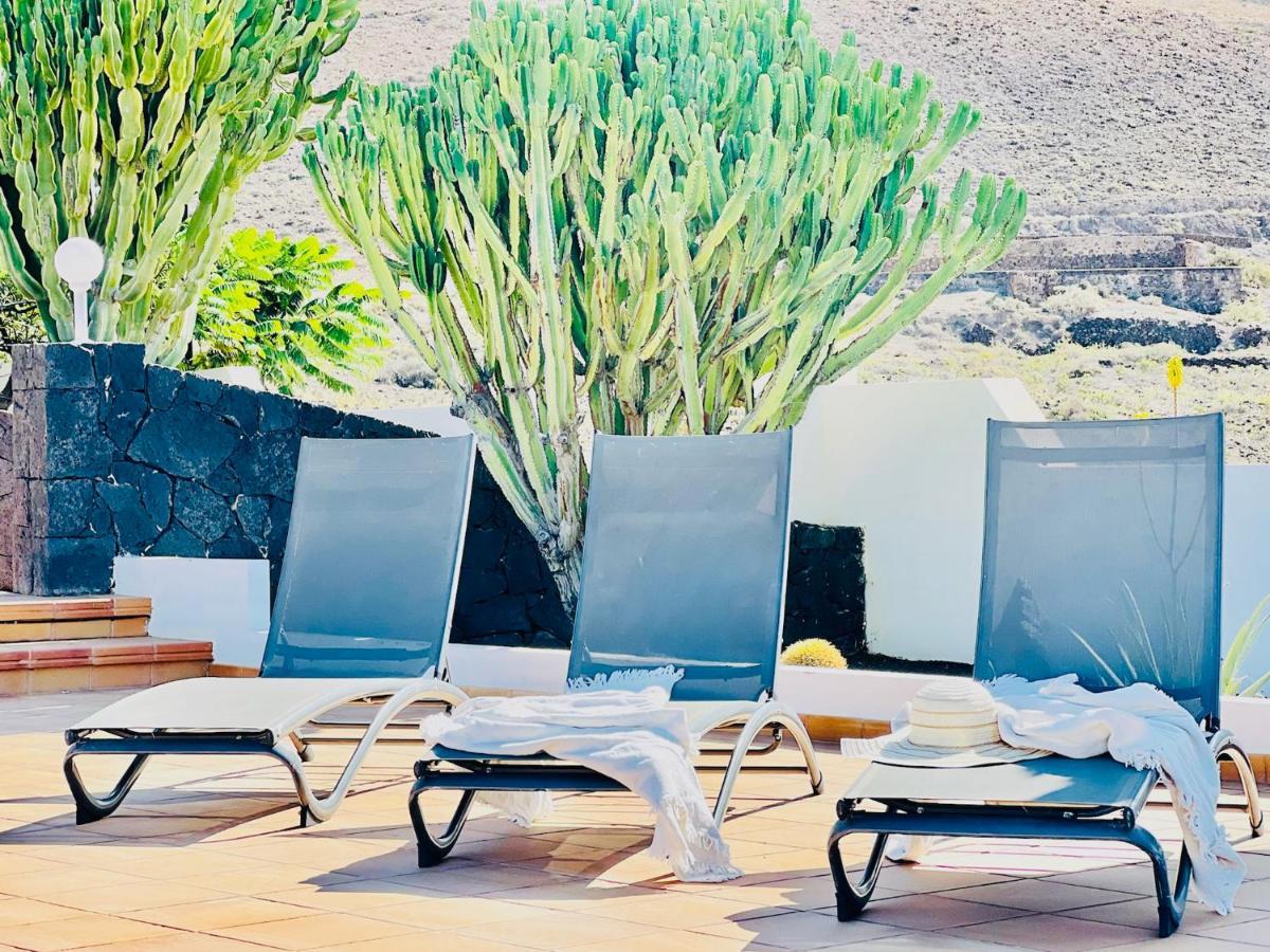 Canaryislandshost I Marquesa Famara Buitenkant foto